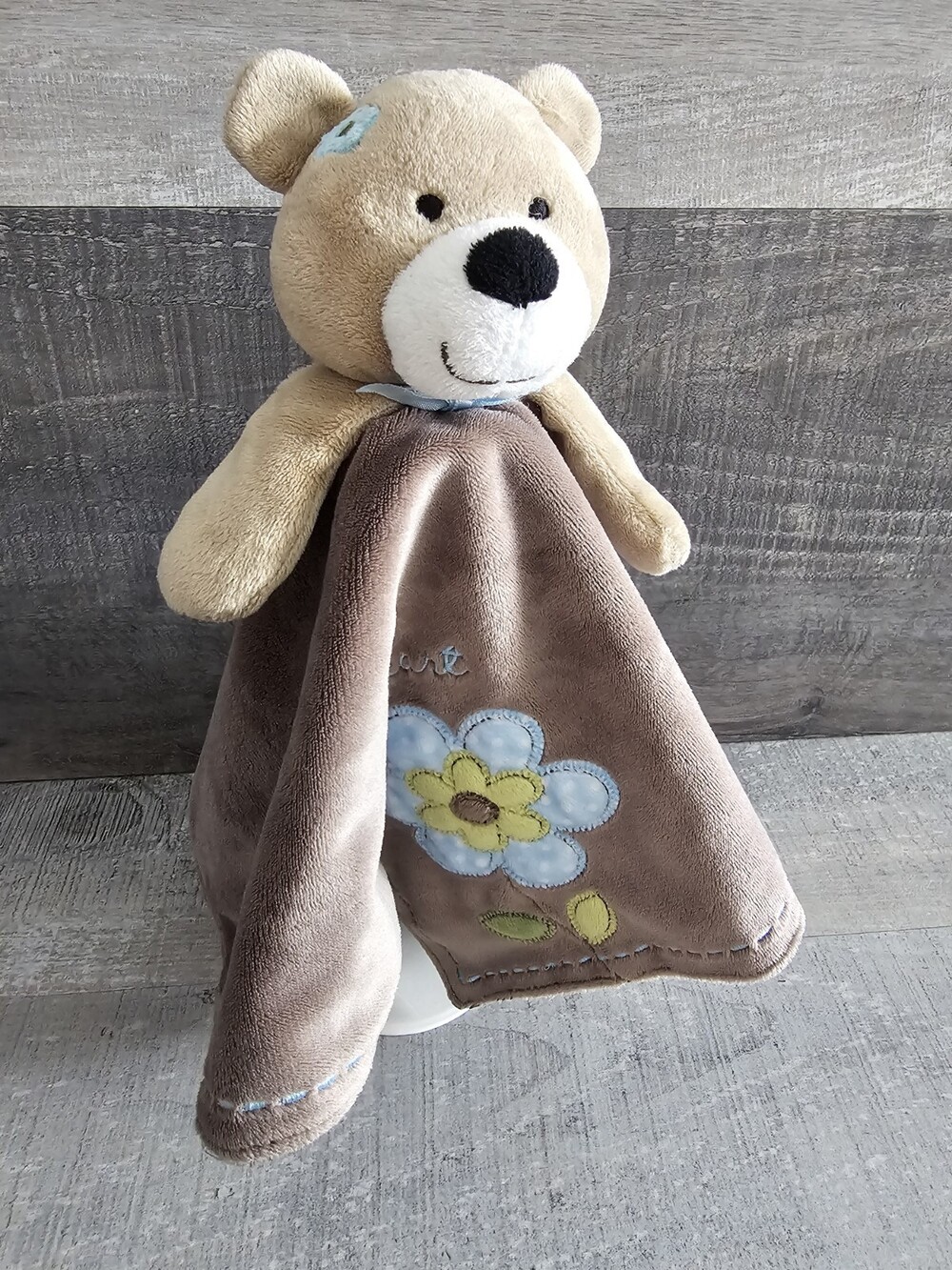 Carters Brown Sweetheart Teddy Bear Lovey Rattle Baby Security Blanket